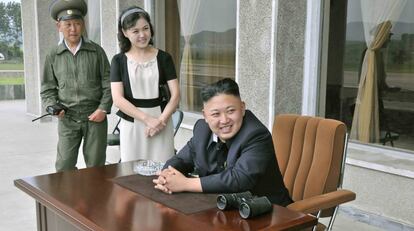 El líder norcoreano Kim Jong-Un y su esposa Ri Sol-Ju, en una imagen de 2013.