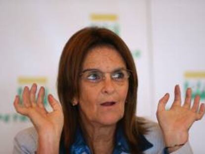 La presidenta de Petrobras, María das Graças Foster, durante una conferencia de prensa en Río de Janeiro (Brasil), donde detalló el Plan de Negocios de la empresa brasileña para el quinquenio entre 2013 y 2017, que prevé inversiones por 236.700 millones de dólares.