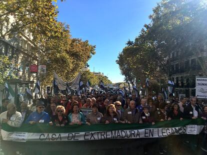 Cabecera de la manifestación por la calle Atocha.