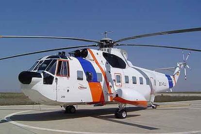 Helicóptero de la compañía Helicsa idéntico al accidentado el pasado sábado en Tenerife.