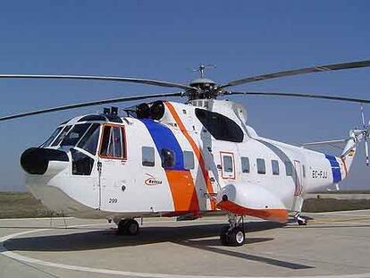 Helicóptero de la compañía Helicsa idéntico al accidentado el pasado sábado en Tenerife.