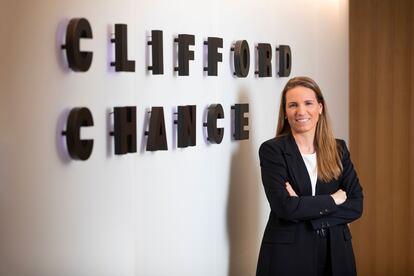 María Sabau, socia de Clifford Chance