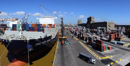 Imagen del puerto de Buenos Aires.