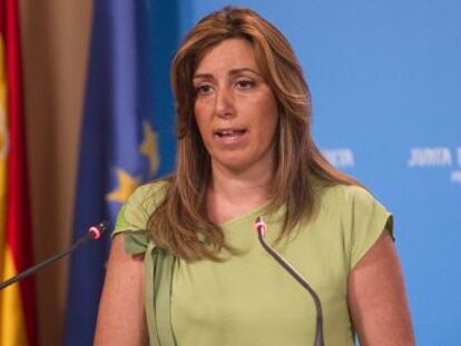 Susana D&iacute;az, tras el Consejo de Gobierno.