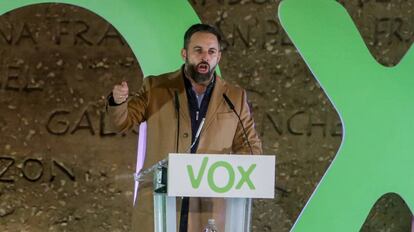 Santiago Abascal durante el mitin de cierre de campaña de Vox en Madrid.