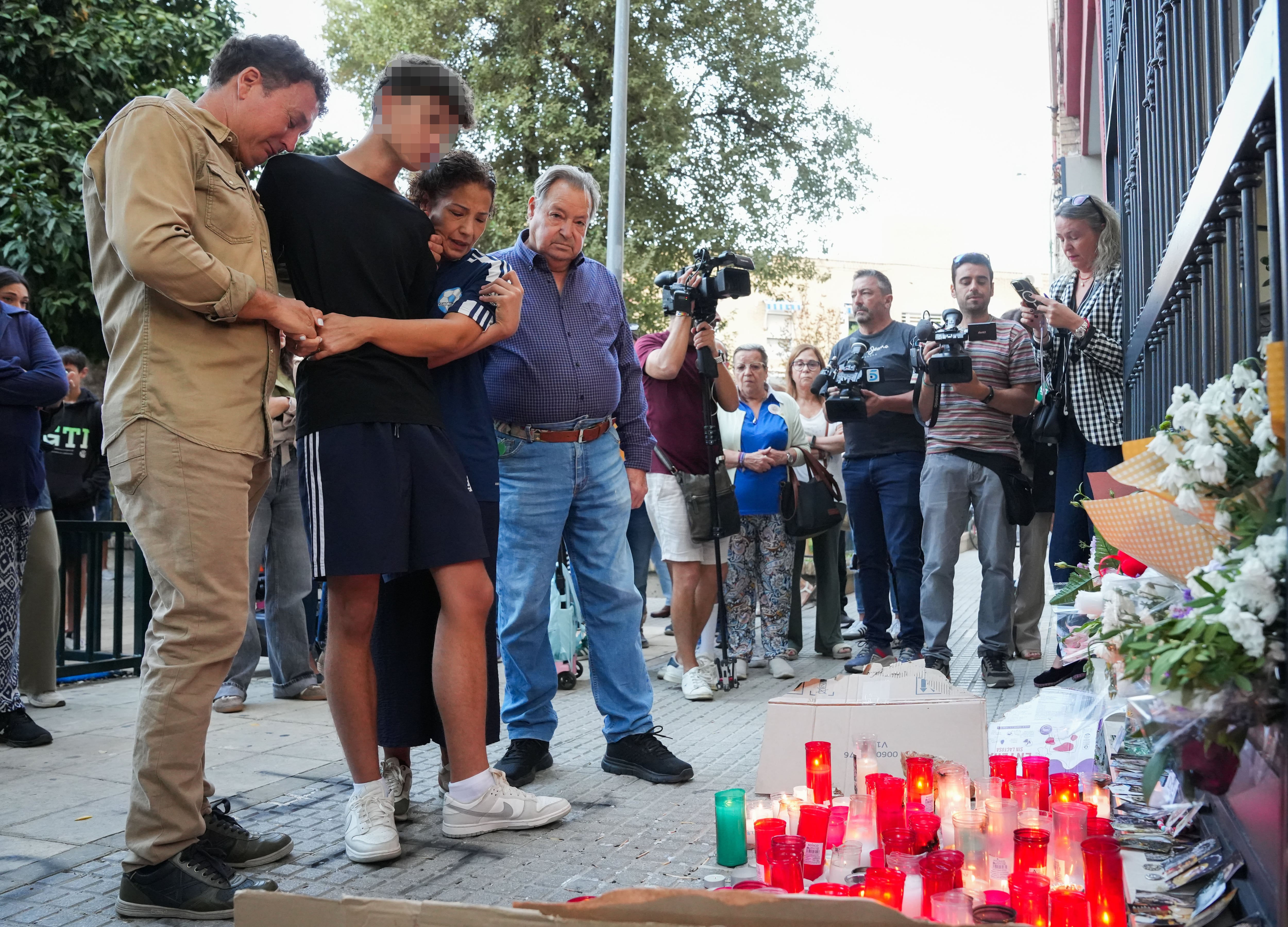 La familia de la niña que se suicidó en Sevilla tras sufrir ‘bullying’: “No se intentó ponerle freno”