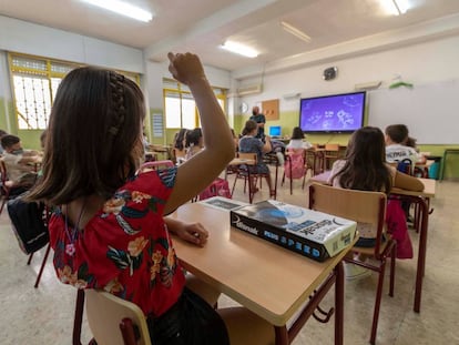 La Xunta, condenada por dar de baja en agosto a los educadores suplentes de las ‘galescolas’
