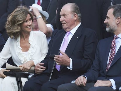 Cristina Garmendia, presidenta de Cotec, junto con el rey Juan Carlos y el rey Felipe VI.