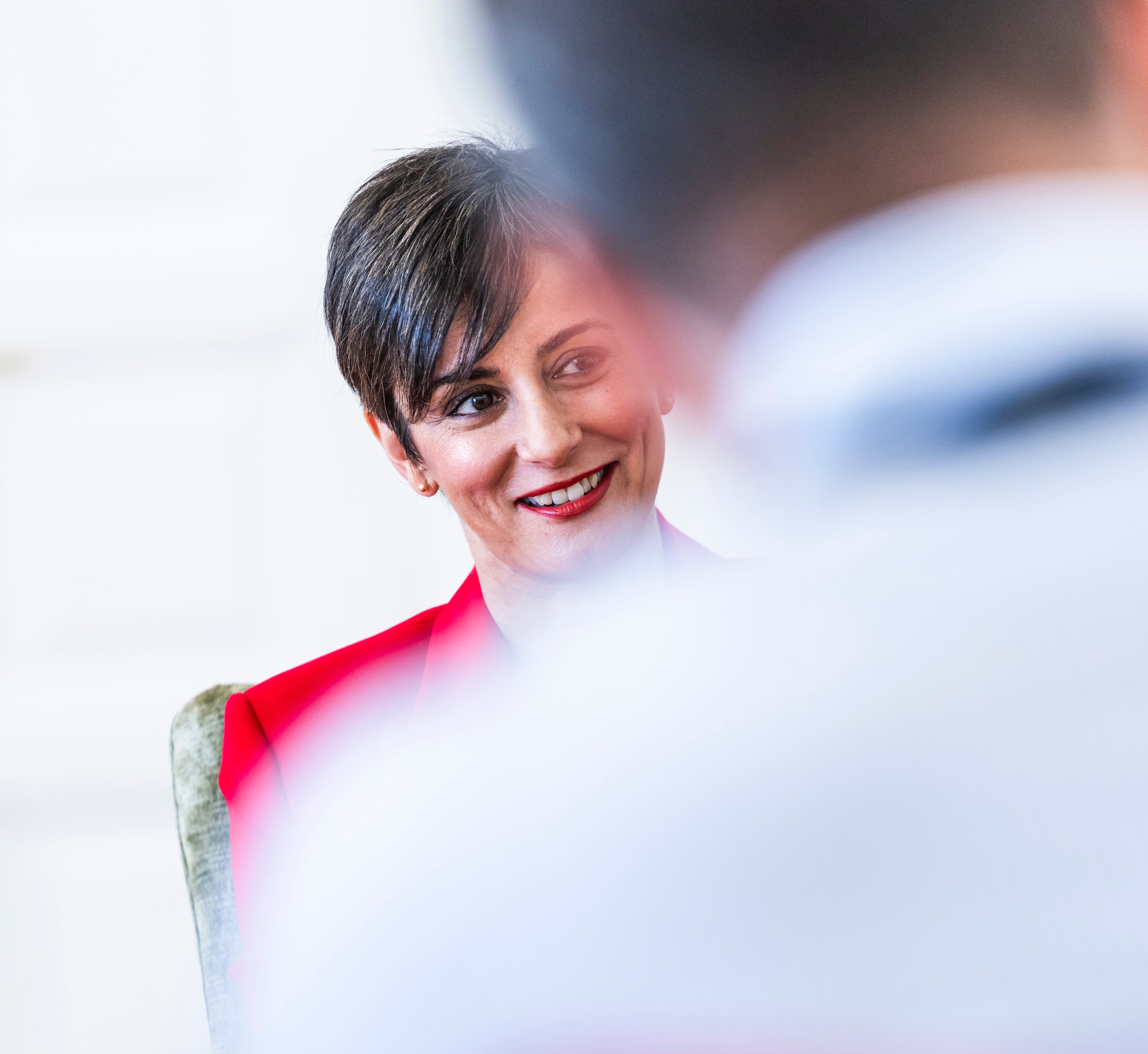 La ministra de Vivienda y Agenda Urbana, Isabel Rodríguez, durante la entrevista.