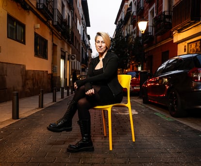 Patricia Horrillo en la librera La Fabulosa, en Madrid.