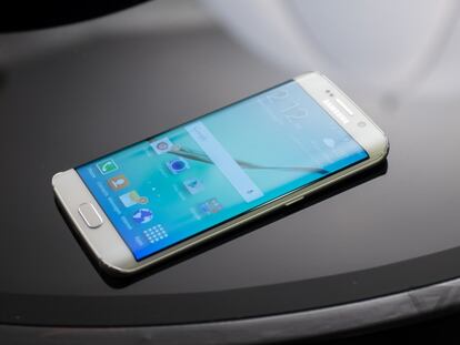 ¿Cúal es más caro de fabricar, el Samsung Galaxy Edge o el iPhone 6 Plus?
