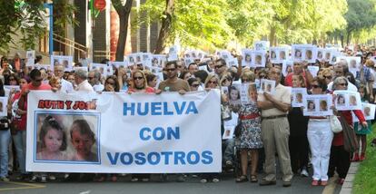 Manifestacion en Huelva en apoyo a la familia de Ruth y José, en octubre.