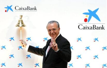 El presidente de La Caixa toca simbólicamente la campana que da salida a Bolsa a Caixa Bank