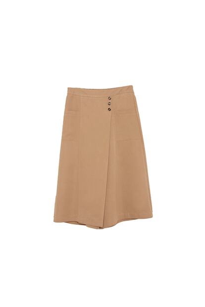 Falda-pantalón beige (29,99 €), de Amichi.