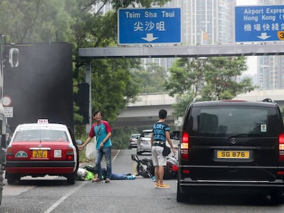 Un accidente de tráfico en el barrio de Tsim Sha Tsui (Hong Kong).