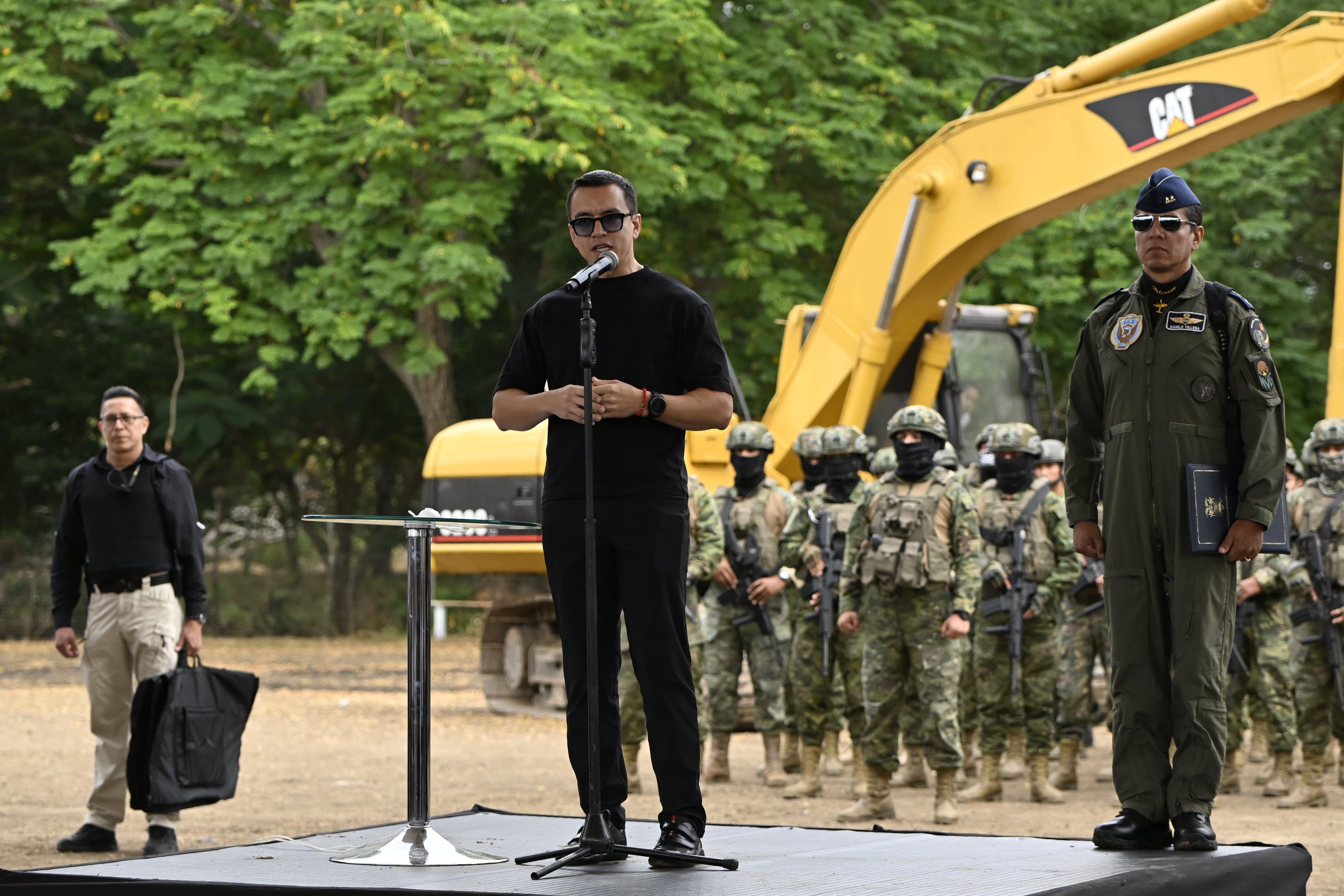 El modelo de seguridad de Bukele naufraga en el Ecuador de Noboa