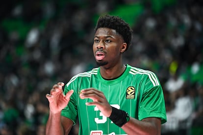 Kostas Antetokounmpo en un partido ante Baskonia el 19 de diciembre de 2024.