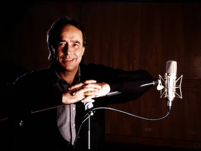  Joan Manuel Serrat, cantante y compositor, en una imagen sin fechar.