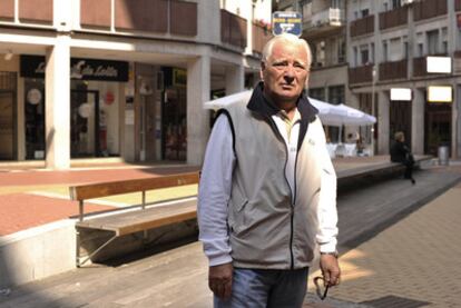 José Vázquez, en la plaza Paz Novoa de Ourense.