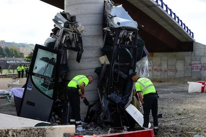 La Guardia Civil investiga las causas del accidente. 