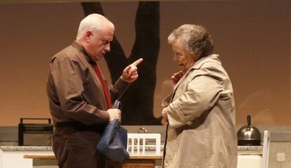 Juan Echanove y María Galiana, en 'Conversaciones con mamá'.