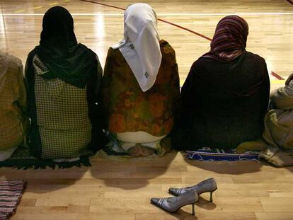 Mujeres con pañuelo islámico en Valencia.