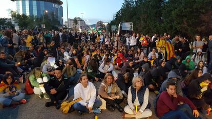 Corte de la C-58, en Terrassa, durante las protestas de los independentistas tras la condena a los líderes del 'procés'.