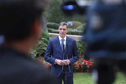 El presidente del Gobierno, Pedro Sánchez, en el Palacio de Marivent (Mallorca), este martes.