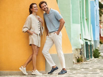 Artículo de EL PAÍS Escaparate sobre el calzado de la nueva colección primavera-verano 2026 de Pikolinos.