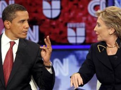 Clinton intenta frenar el 'fenómeno Obama' con nuevos ataques hacia su discurso