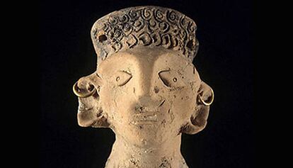 Figura púnica d'Eivissa descoberta per l'IEC.
