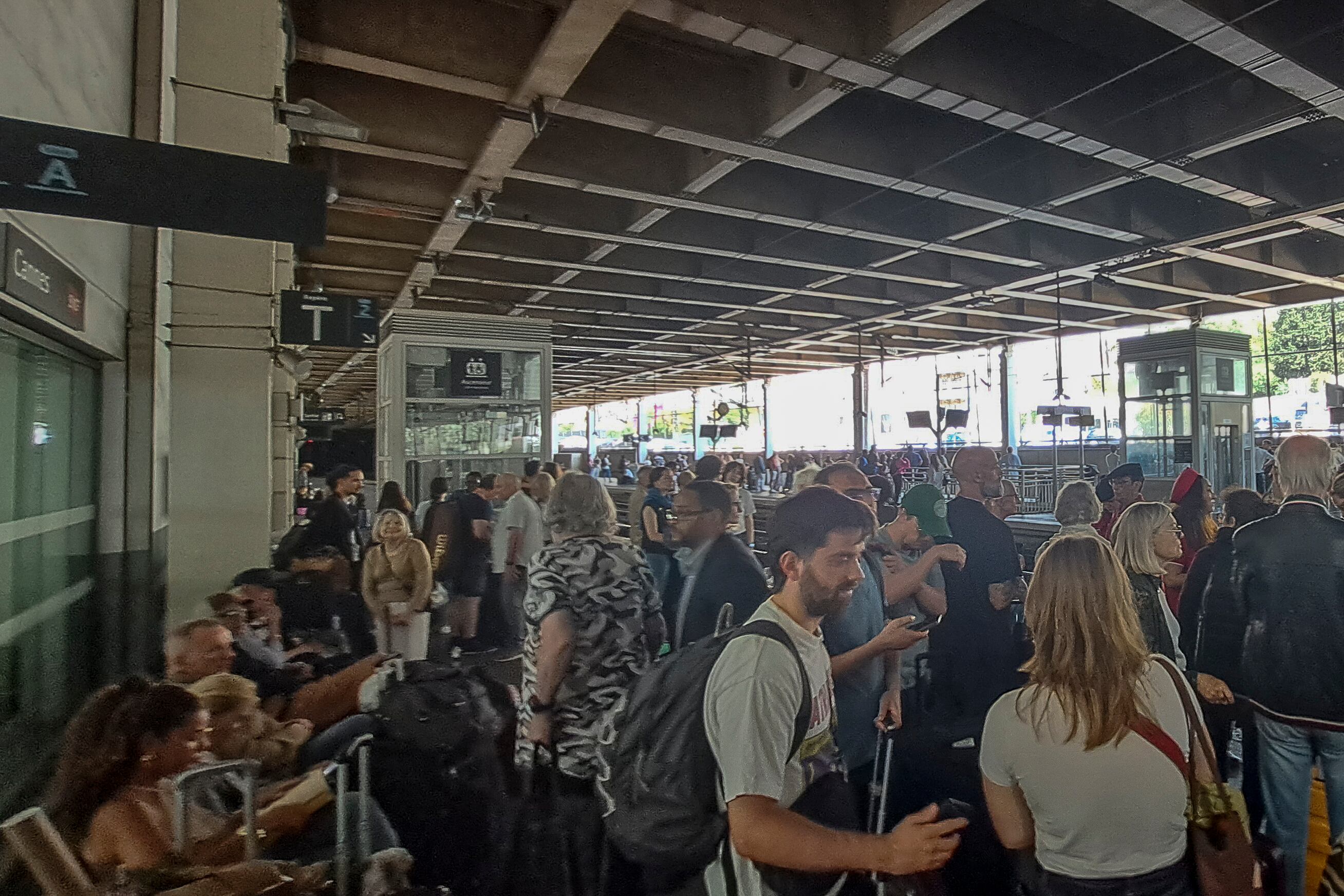Un apagón eléctrico deja a Cannes sin luz en la jornada de clausura del festival