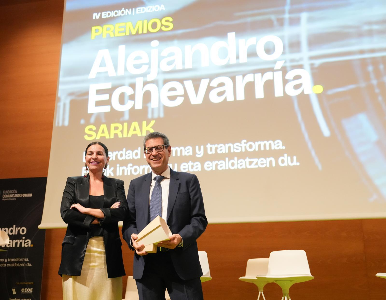 Provacuno recibe el premio Alejandro Echevarría a la Lucha contra la Desinformación Sectorial