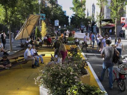 La calle de Galileo semipeatonalizada, el 4 de julio de 2017.