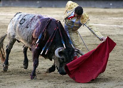 Juan José Padilla, en su primer toro.