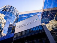 Fachada de la sede de Cecabank.