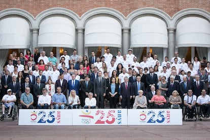 Foto oficial del acto de conmemoración  del 25 aniversario de las olimpiadas de Barcelona 92.