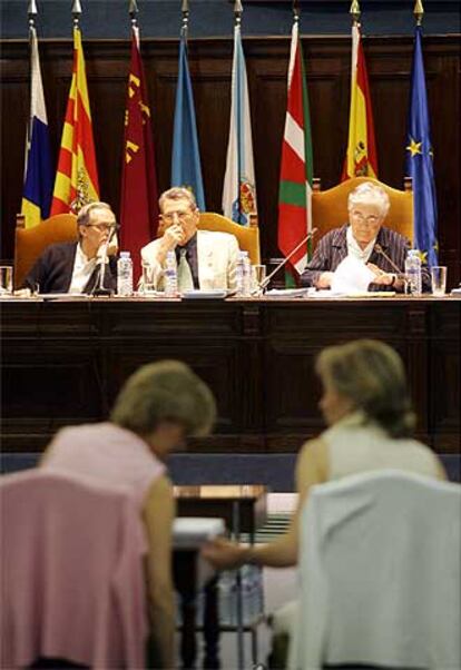 Pleno del Consejo Escolar del Estado celebrado en mayo de 2005.