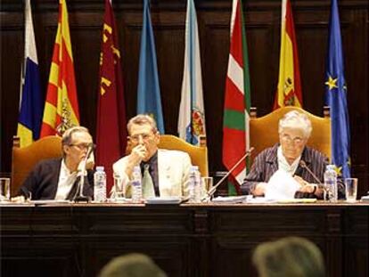 Pleno del Consejo Escolar del Estado celebrado en mayo de 2005.
