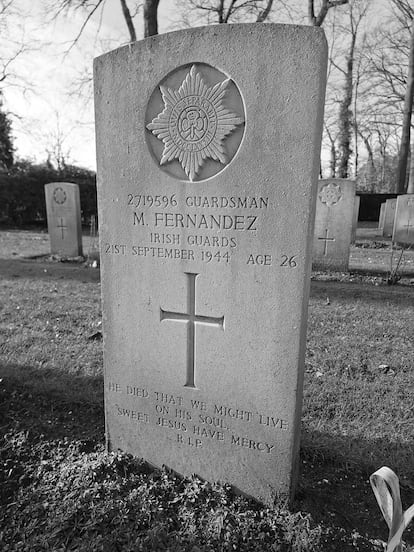 La tumba de Marcial Fernández, soldado de los Irish Guards, muerto en 1944 cerca de Arnhem (Fuente: Séan F Scullion)