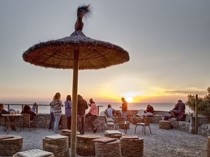 Chiringuito Mirador de sa Foradada, en Dei&agrave;, un lugar para ver la puesta de sol. 