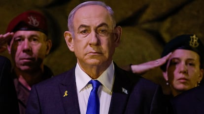 El primer ministro de Israel, Benjamín Netanyahu, el pasado día 6, durante la ceremonia de la memoria del Holocausto, en el centro Yad Vashem, en Jerusalén.