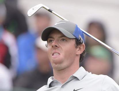 McIlroy, en la salida de un hoyo.