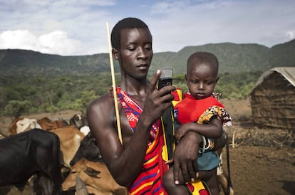 La Fundación Telefónica acoge varias charlas sobre Diseño y Redes Sociales con el proyecto 'Superhumanity'.
