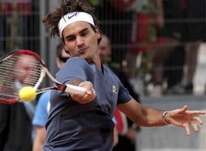 Roger Federer, durante un entrenamiento en la 'Caja Mágica'.