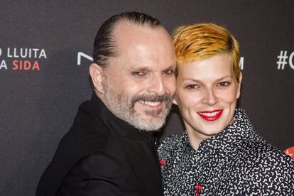 Miguel Bosé y su sobrina la modelo Bimba Bosé