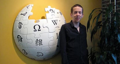 Kevin Gorman ostenta en Berkeley (California) un puesto pionero: ense&ntilde;ar a editar art&iacute;culos de Wikipedia.