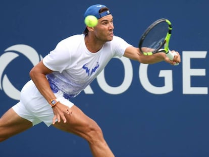 Nadal entrena en Montreal.