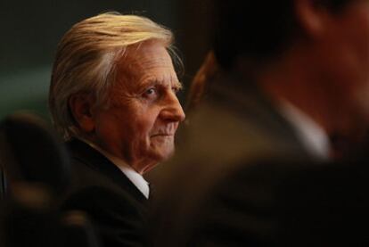 Jean-Claude Trichet, presidente del BCE, durante la comparecencia de ayer en el Parlamento Europeo, en Bruselas.