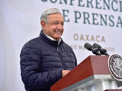 López Obrador durante su conferencia matutina de este martes.